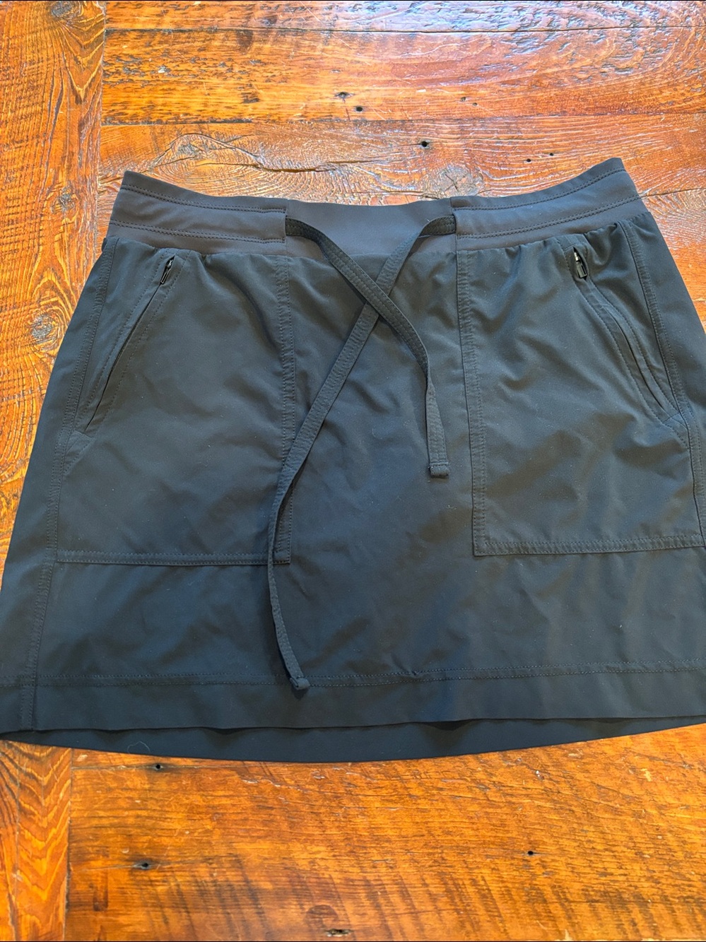 Athleta Black Chelsea Cargo Skort